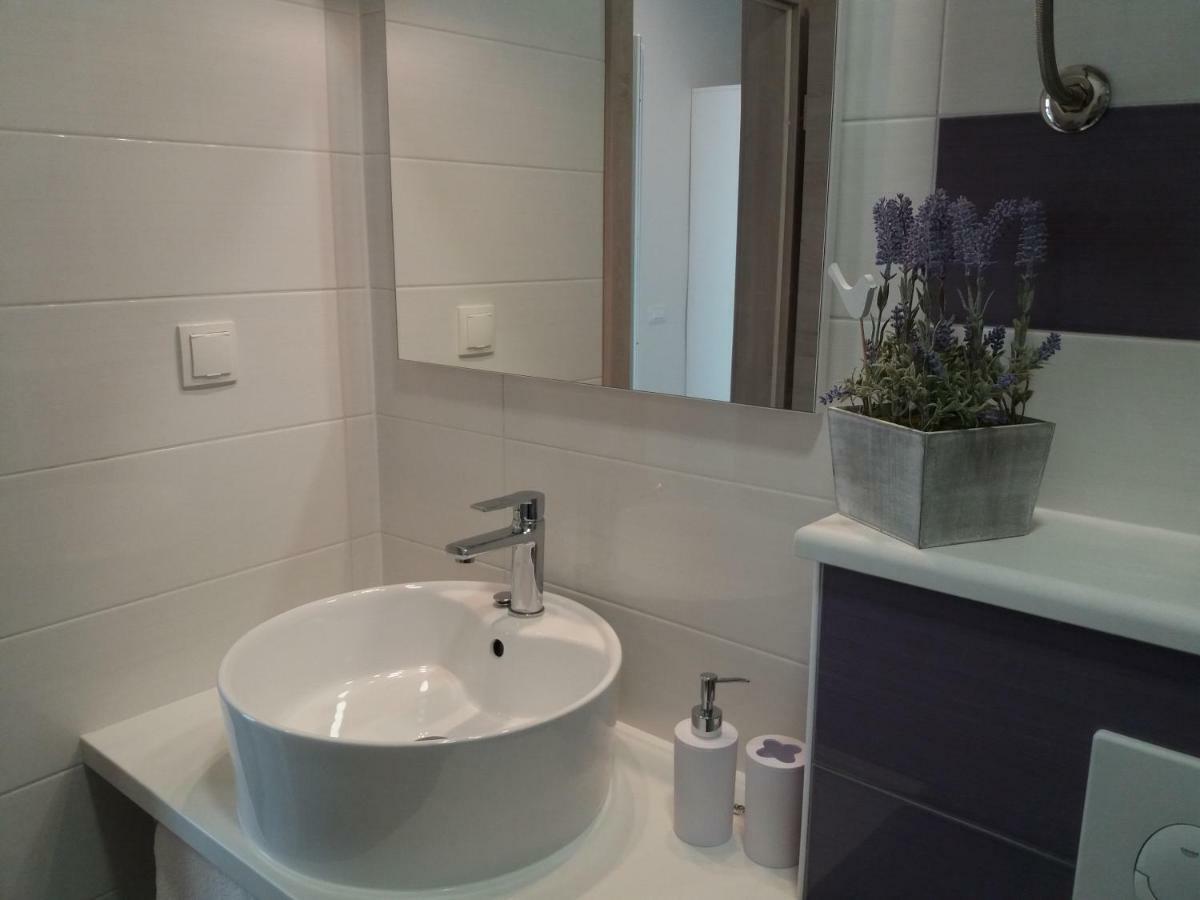 Frapedo Sport Makarska Apartman Kültér fotó